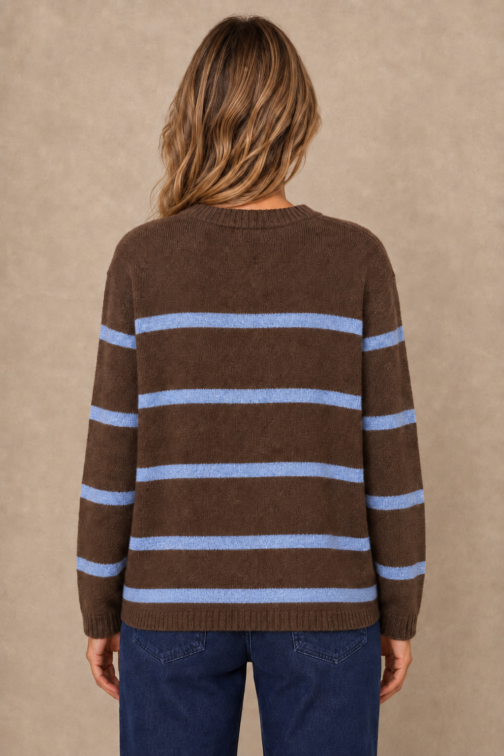 Le cardigan rayé à manches longues