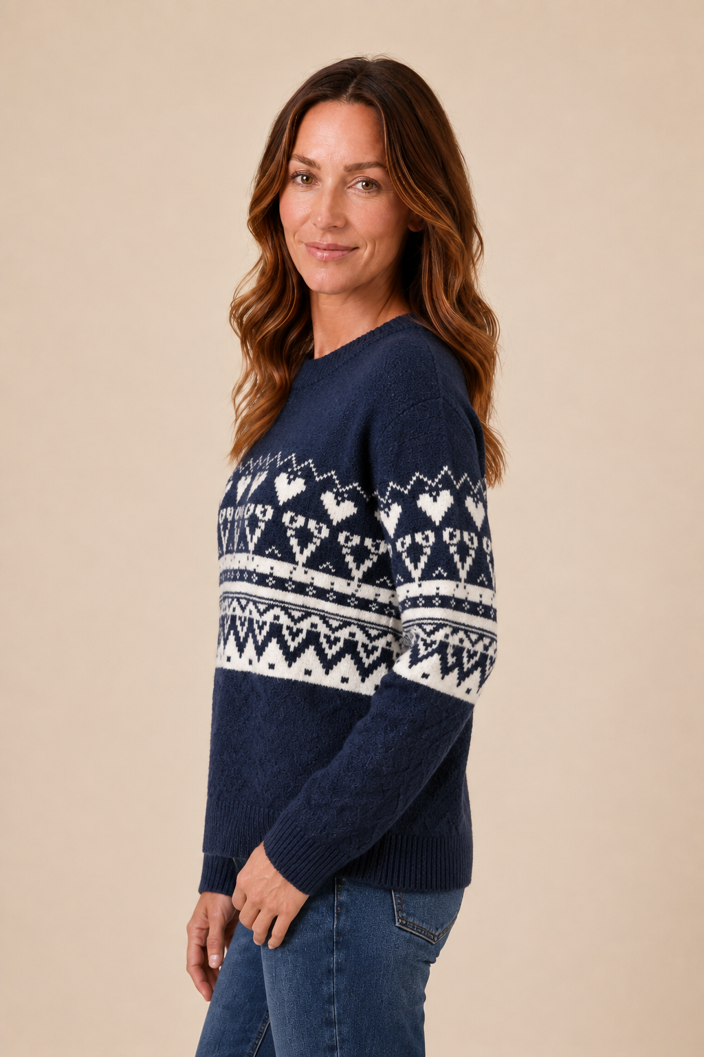 Le chandail en jacquard marine