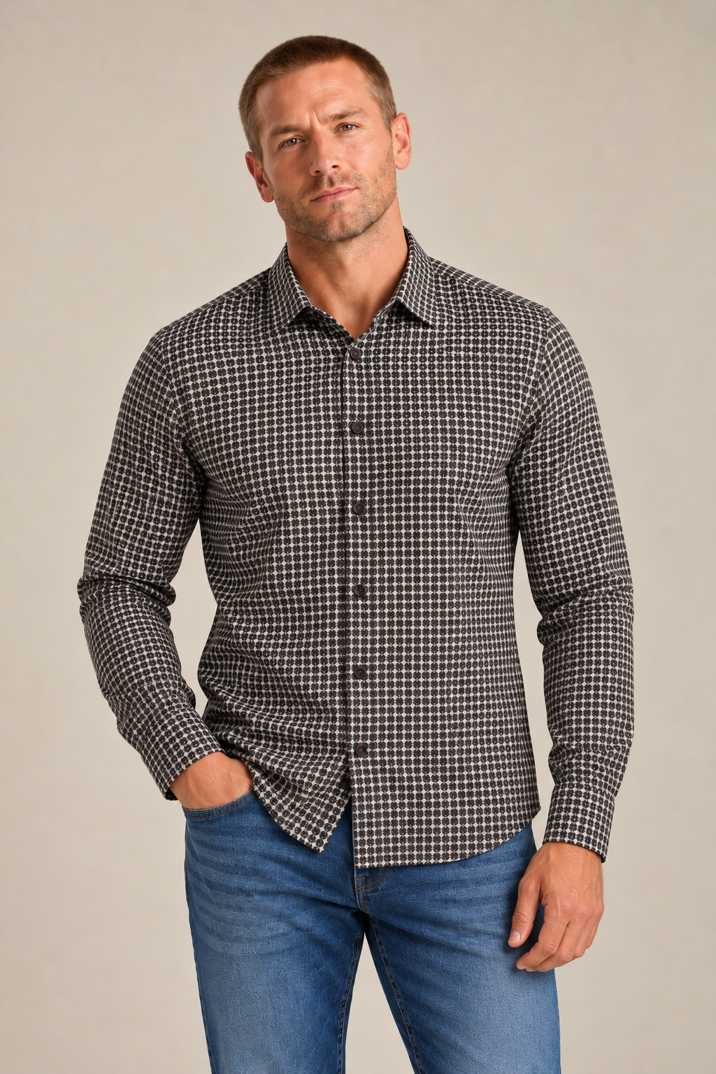 La chemise à motifs Pentagone