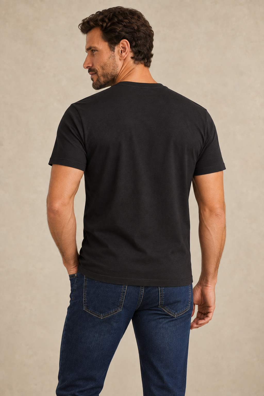 Le t-shirt à logo classique de Guess