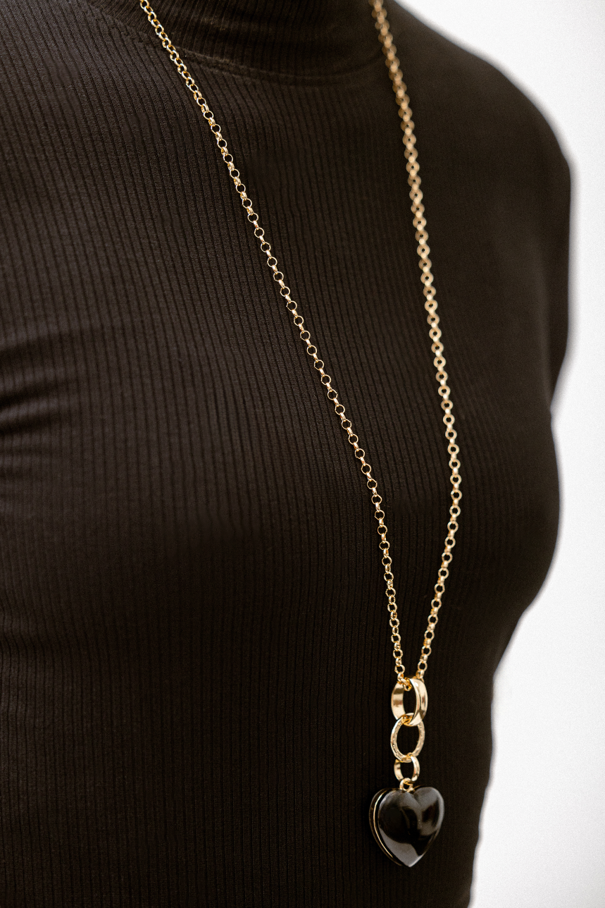 The XL heart pendant necklace
