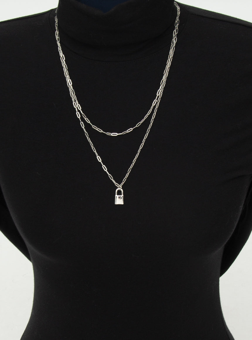 Necklace with padlock