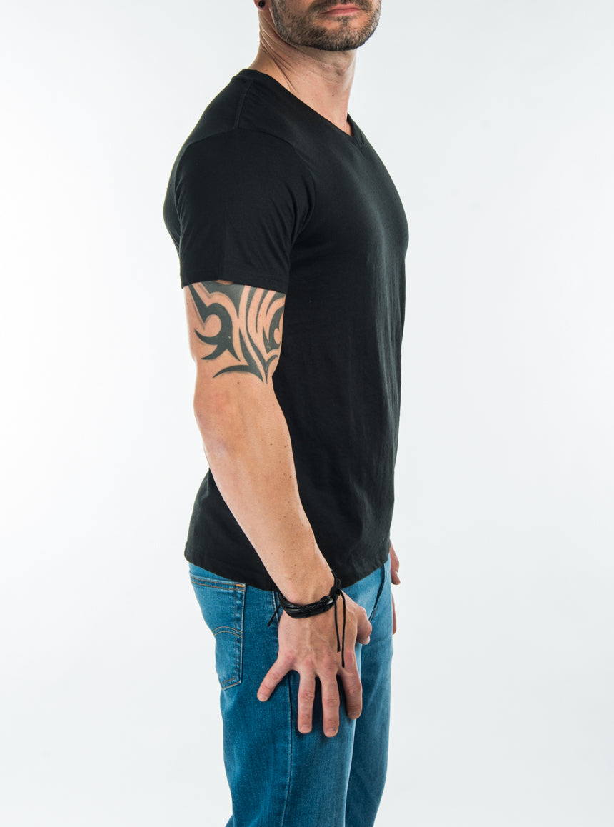T-shirt couleur unie col en V