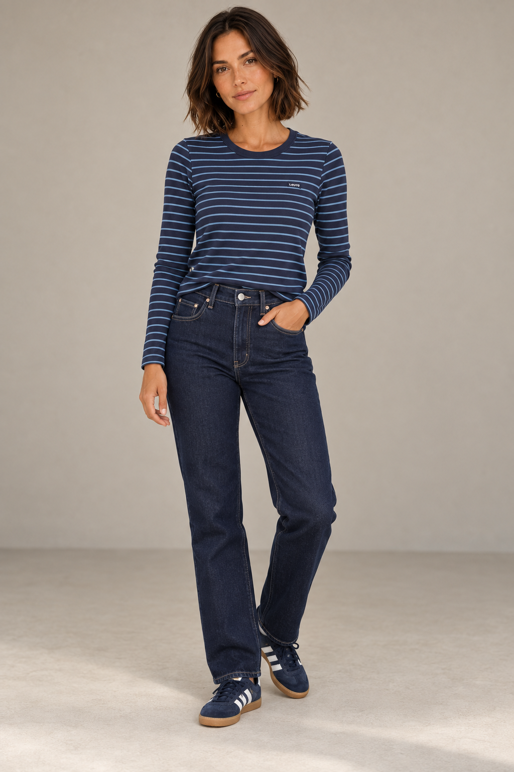 Le chandail Levi's à rayures bleues