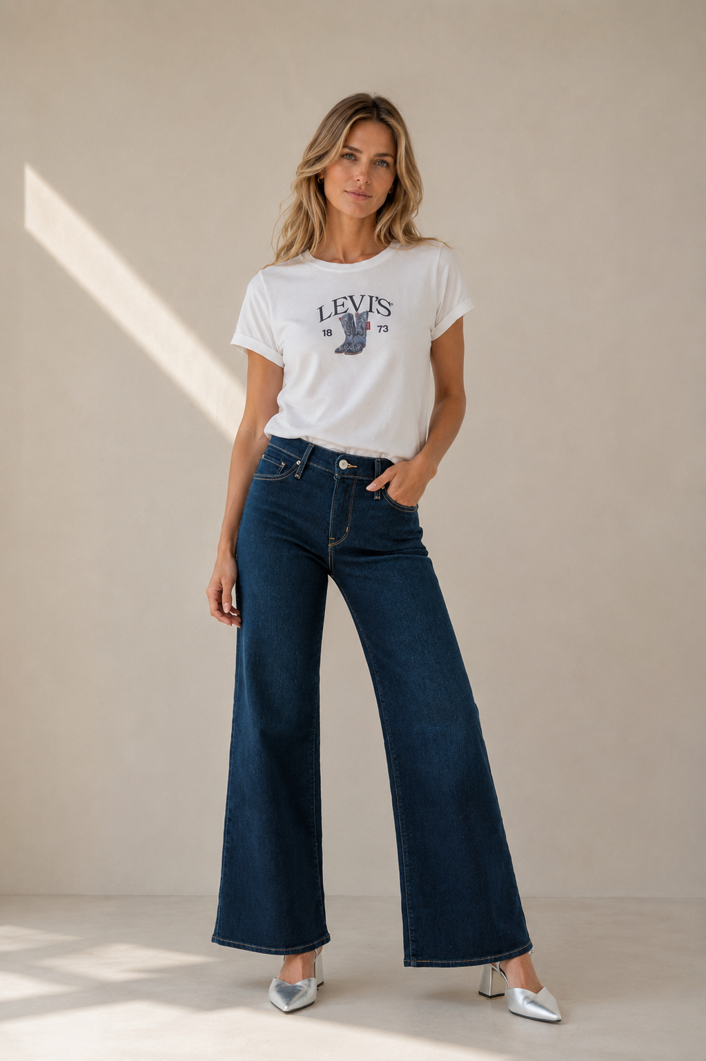 Levi's Dark Jeans | Style 318
