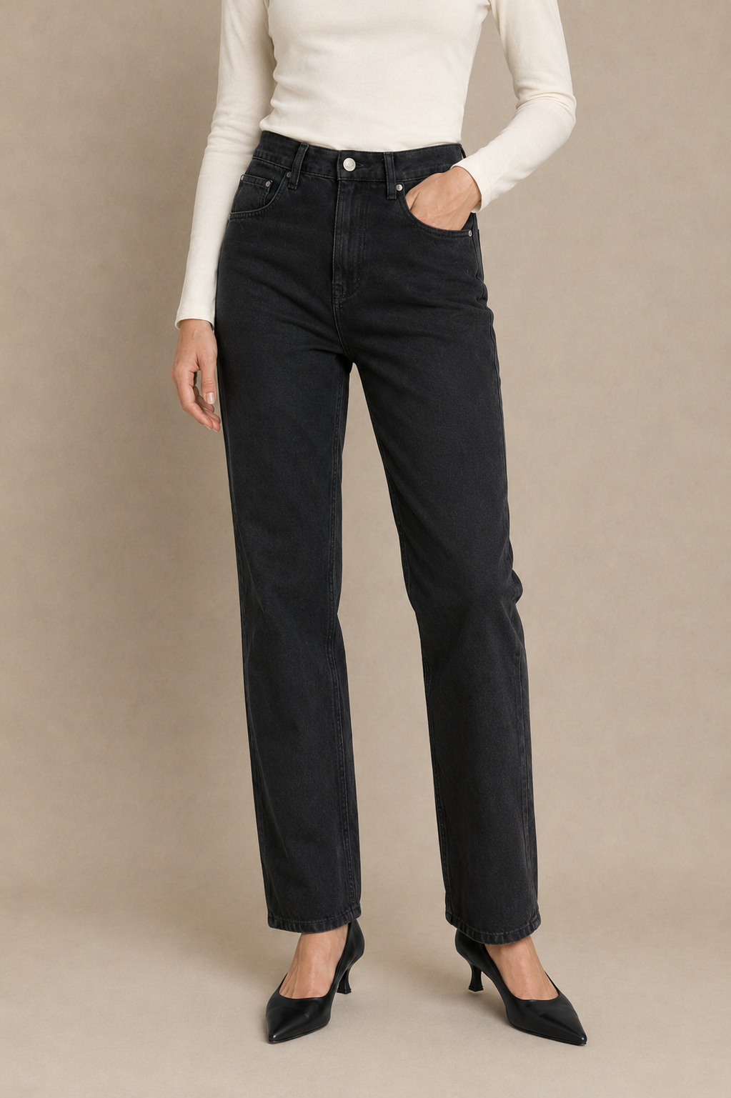 Le jean boyfriend noir | Modèle Béa