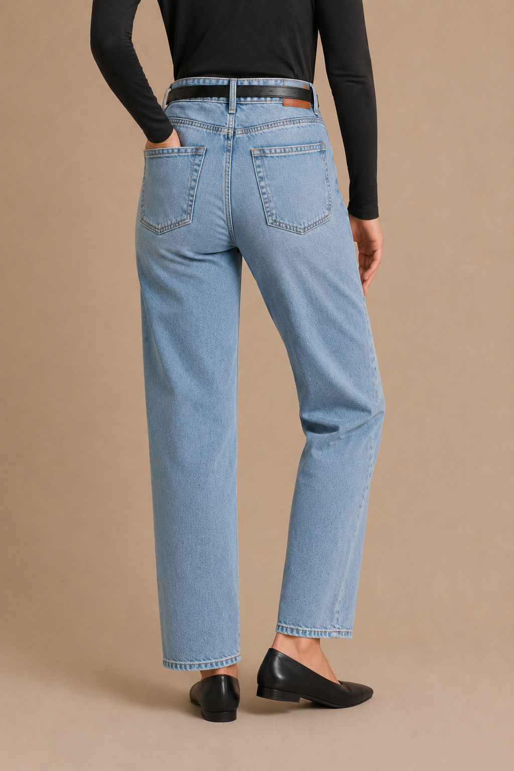 Le jean boyfriend noir | Modèle Béa