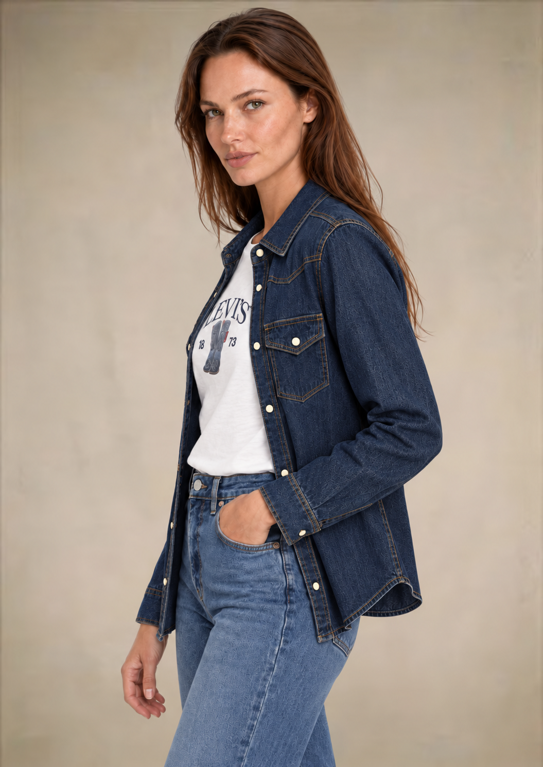 La chemise en jean style western
