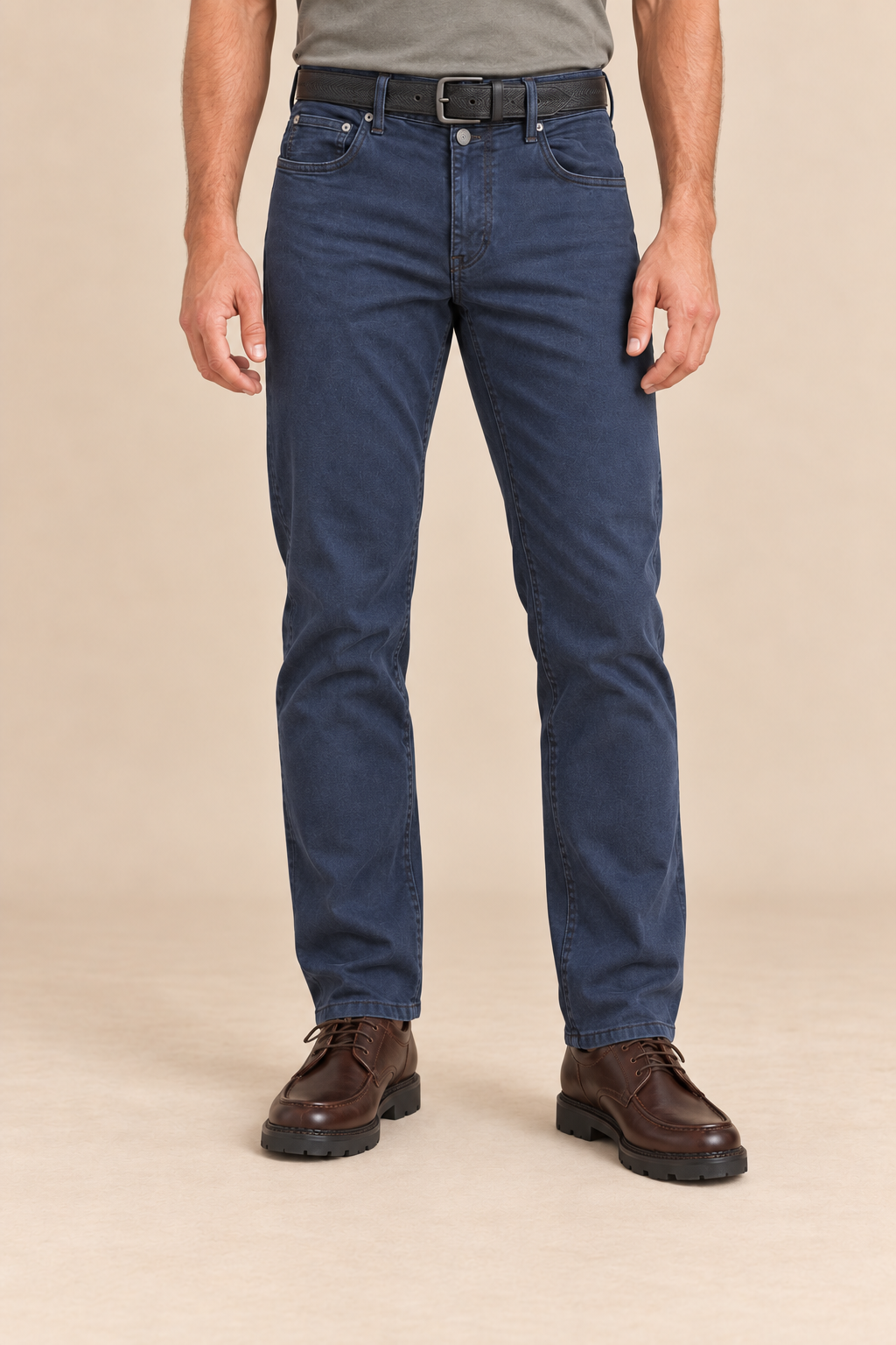 Le jean coupe droite Baru de Projek Raw