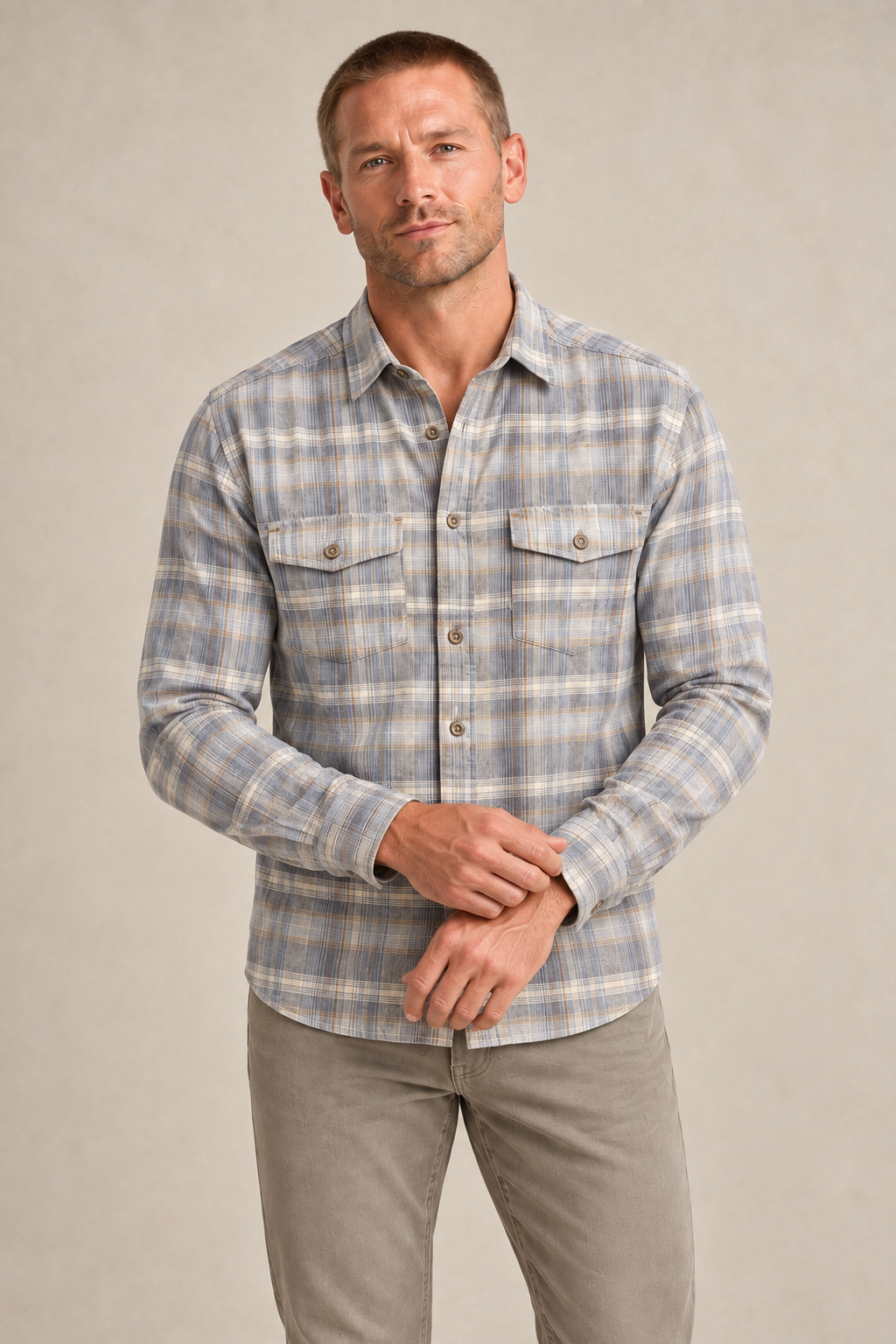 La chemise à carreaux en coton