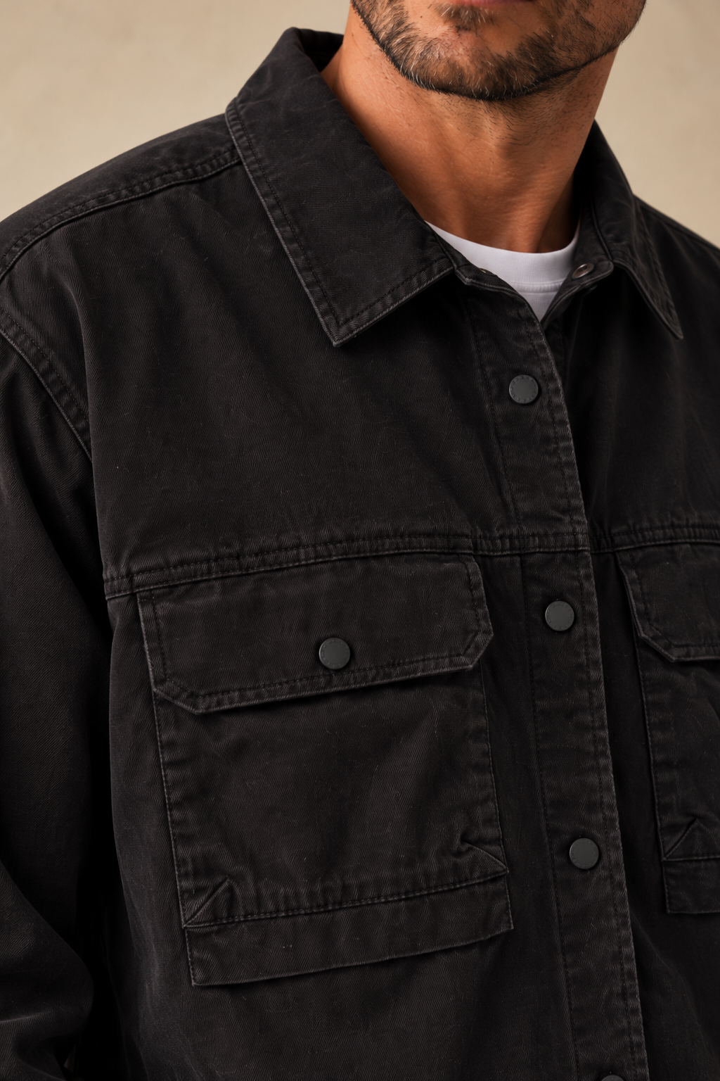 La chemise utilitaire décontractée