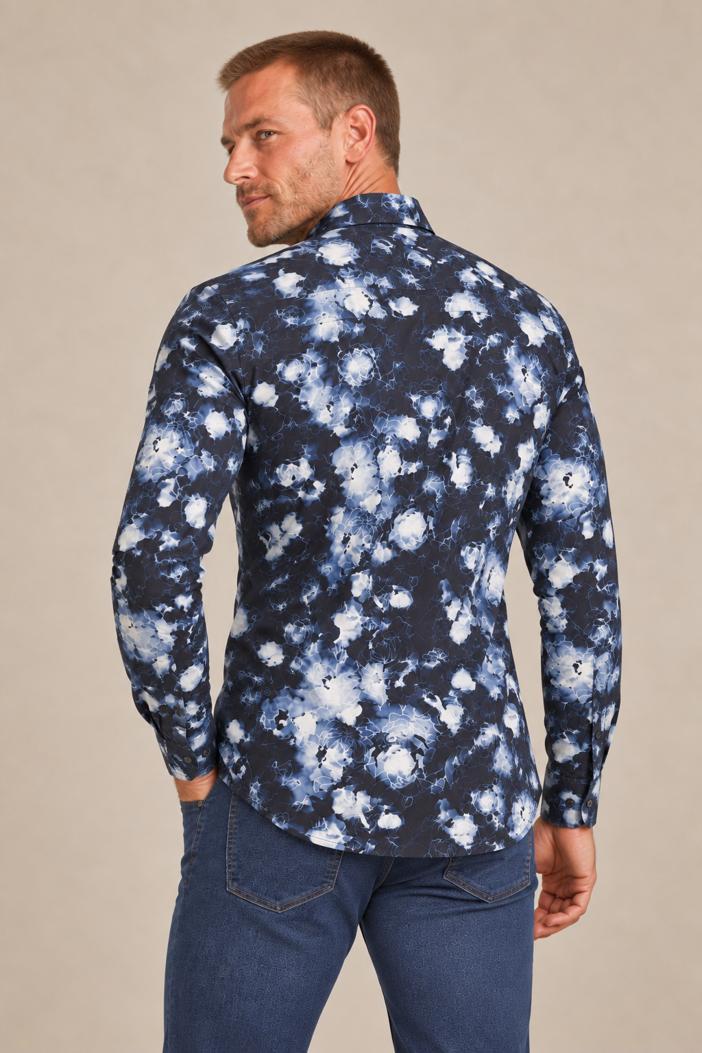 La chemise douce à motifs