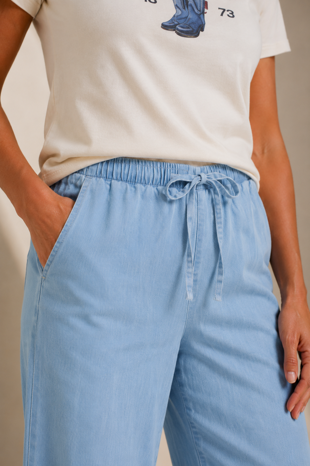 Pantalon droit effet denim