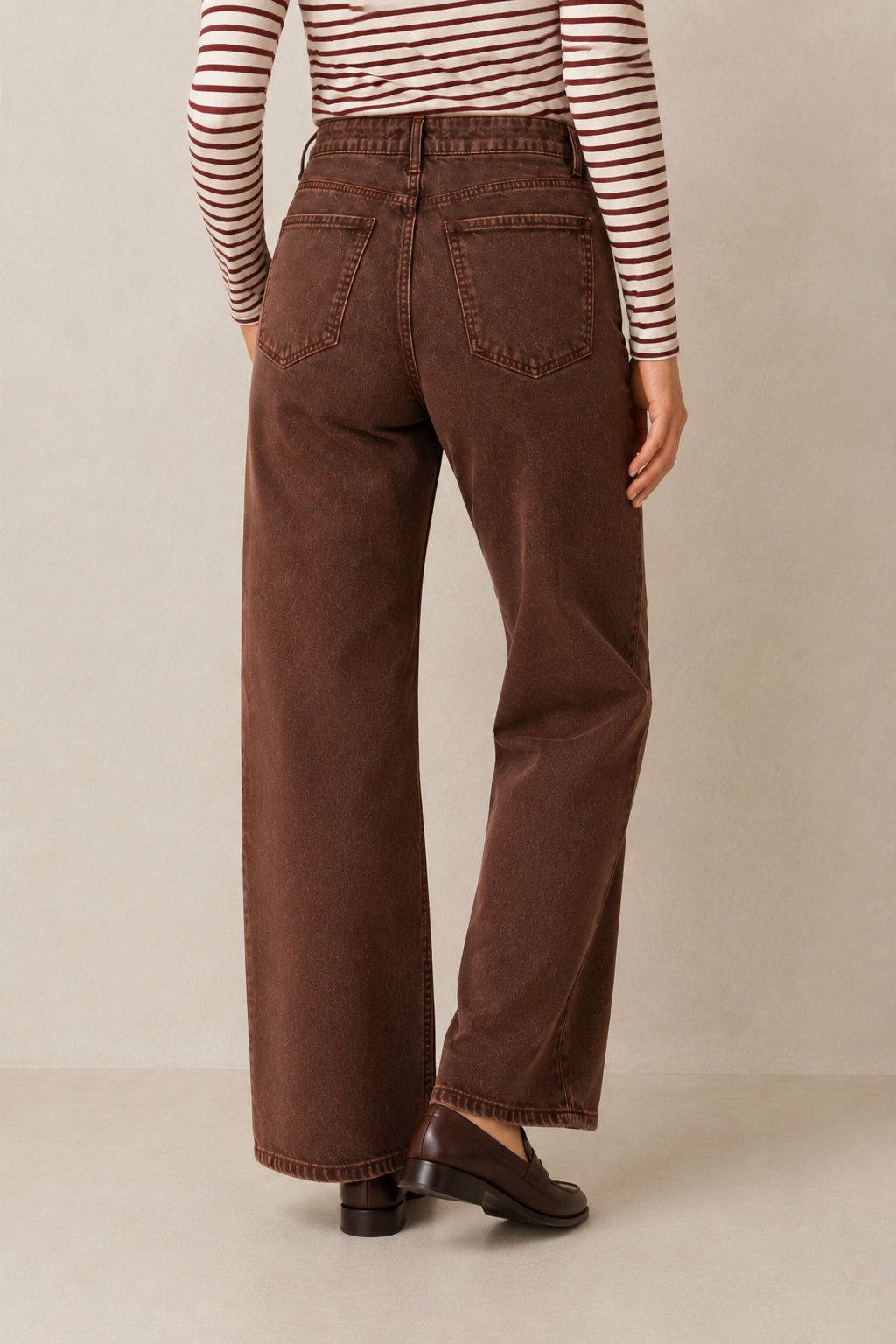 Le jean jambe large de couleur | Modèle Lily