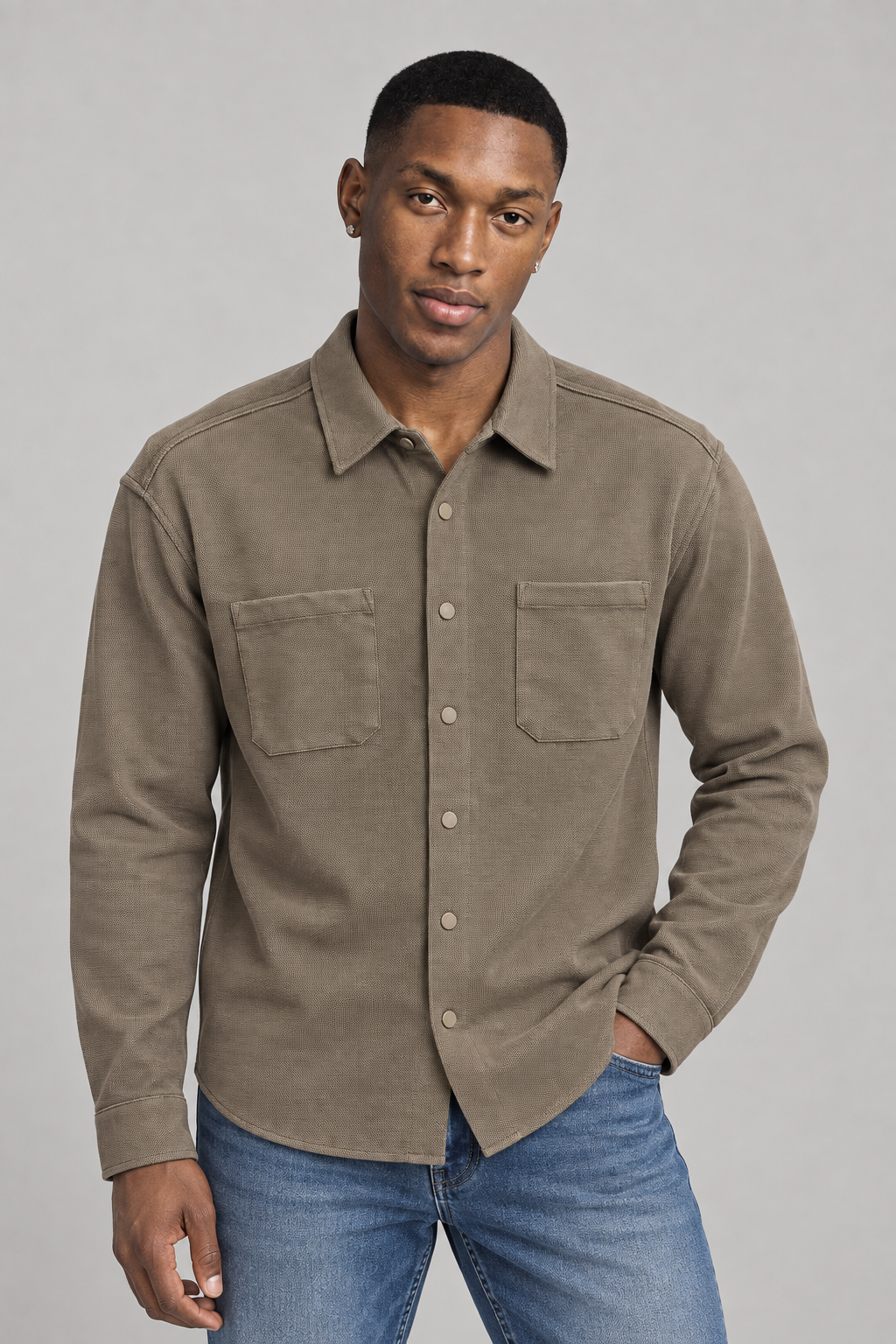 La chemise texturée à manches longues