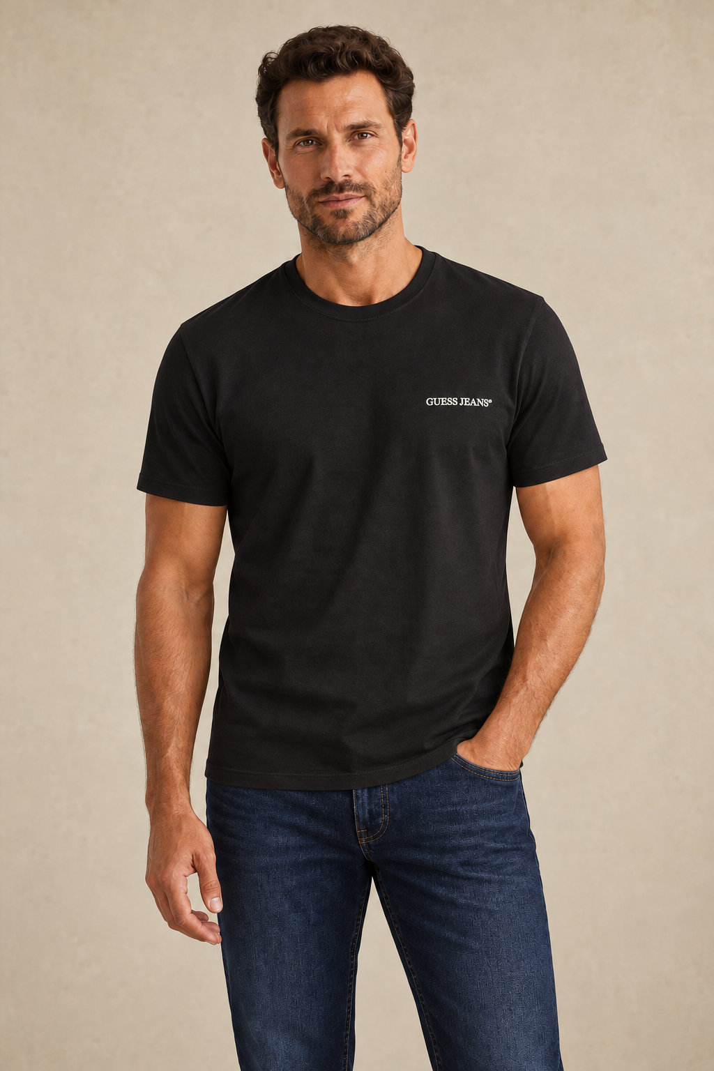 Le t-shirt à logo classique de Guess