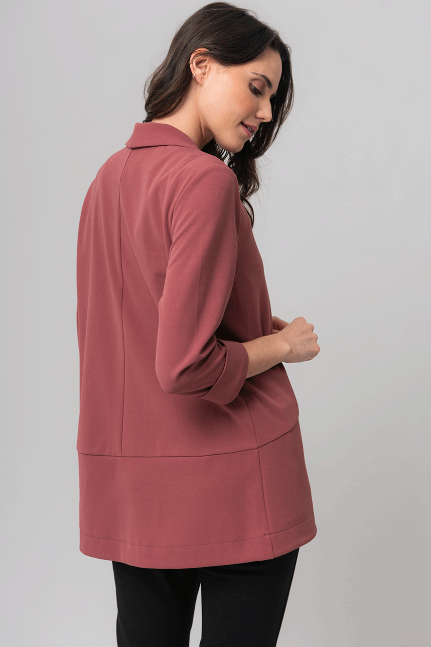 Le blazer uni ouvert à manche ¾