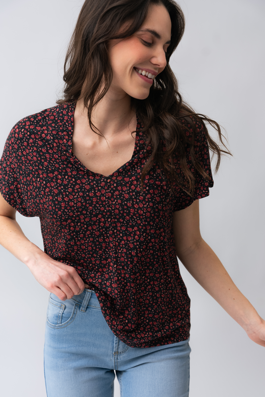 Le t-shirt petites roses