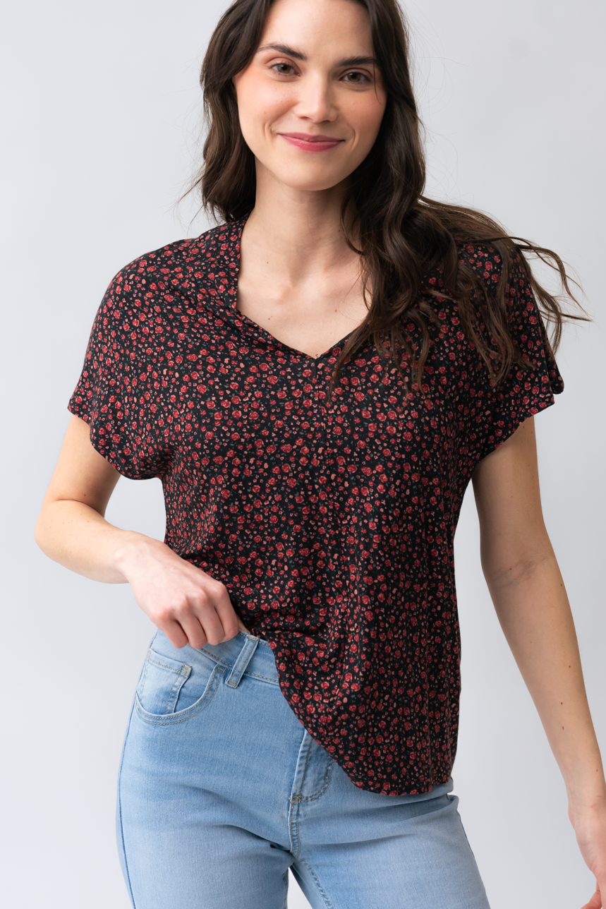 Le t-shirt petites roses
