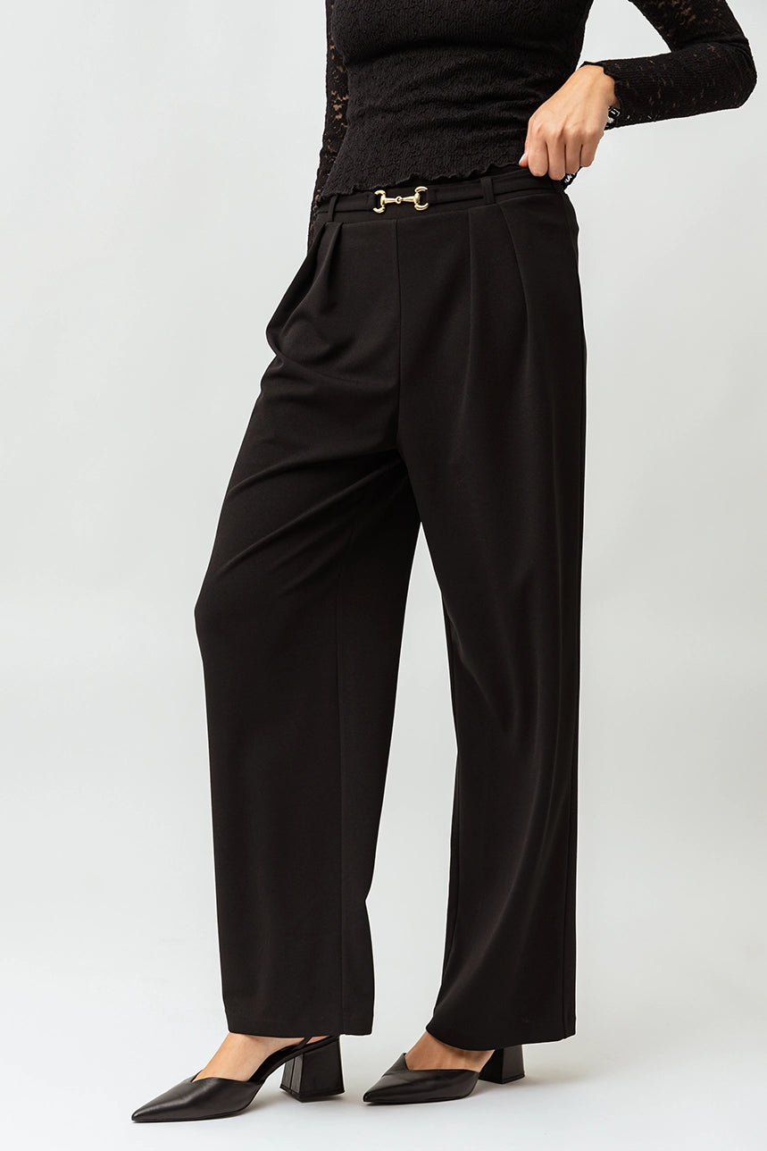 Le pantalon large ceinture doree pantalons larges pantalons femme Boutique le Pentagone