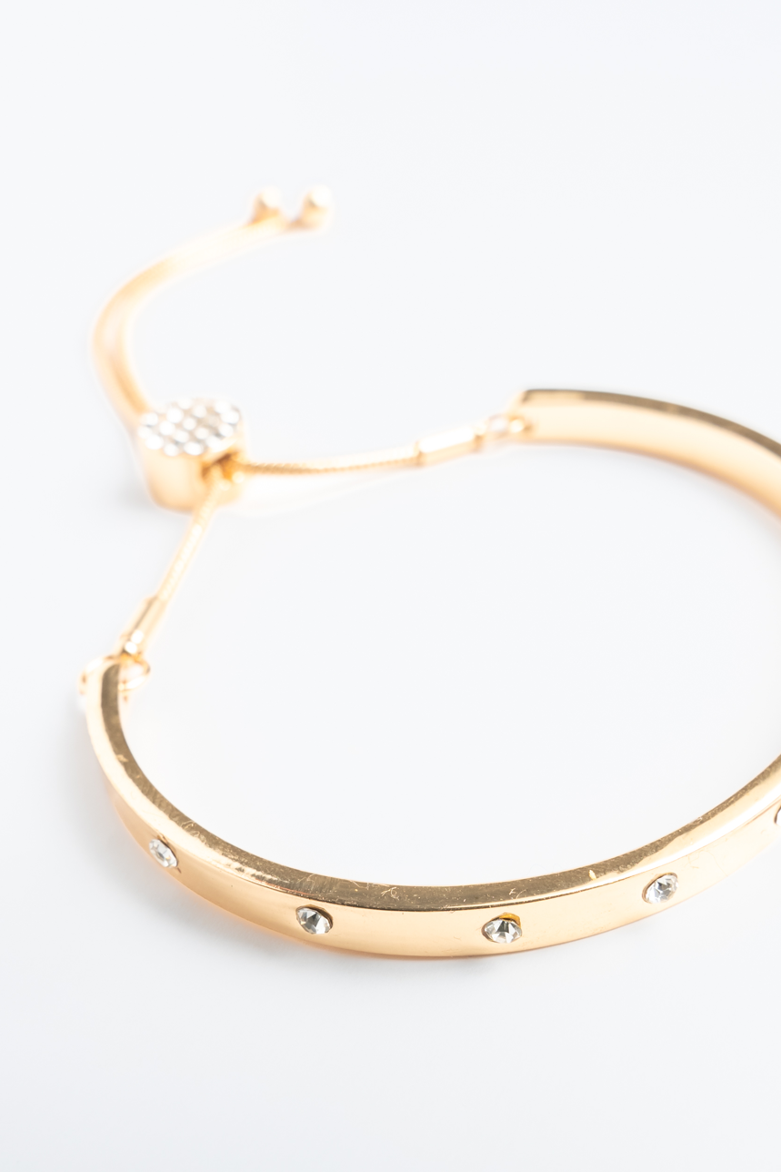 The adjustable multi-crystal bracelet