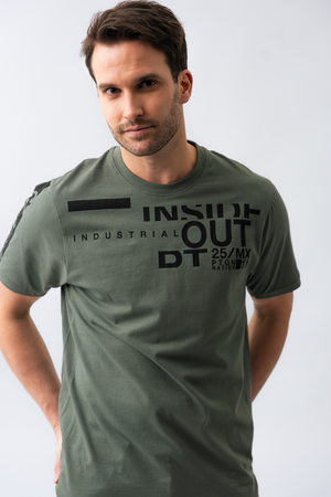 Le t-shirt graphique « Inside Out »