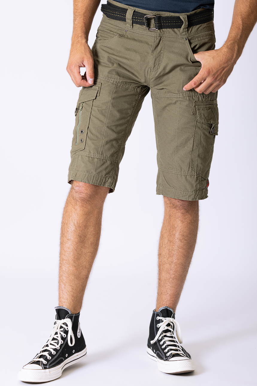 Projek raw shorts online