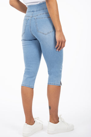Capri en jean pull-on | Lois | Modèle Liette