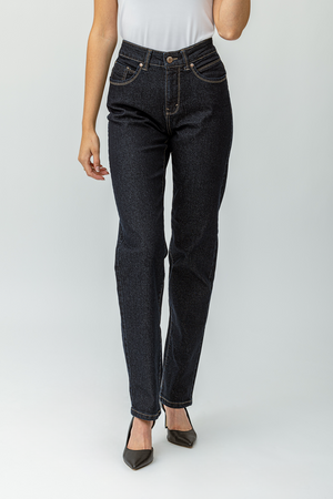 Le jeans droit amincissant taille régulière | Modèle New Gigi