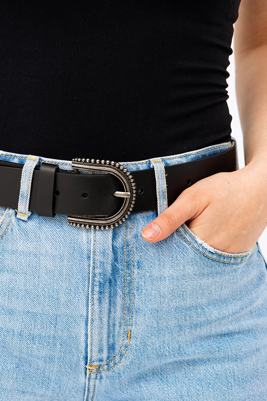 La ceinture femme noire boucle avec détail de perle