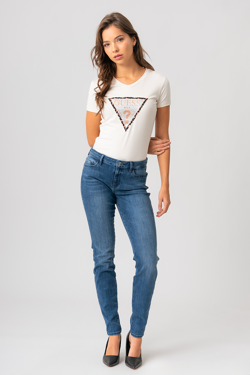 Le jeans bleu etroit Modele Sexy curve