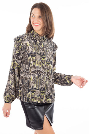 B.young patterned blouse with ruffled sleeves | 2 colors