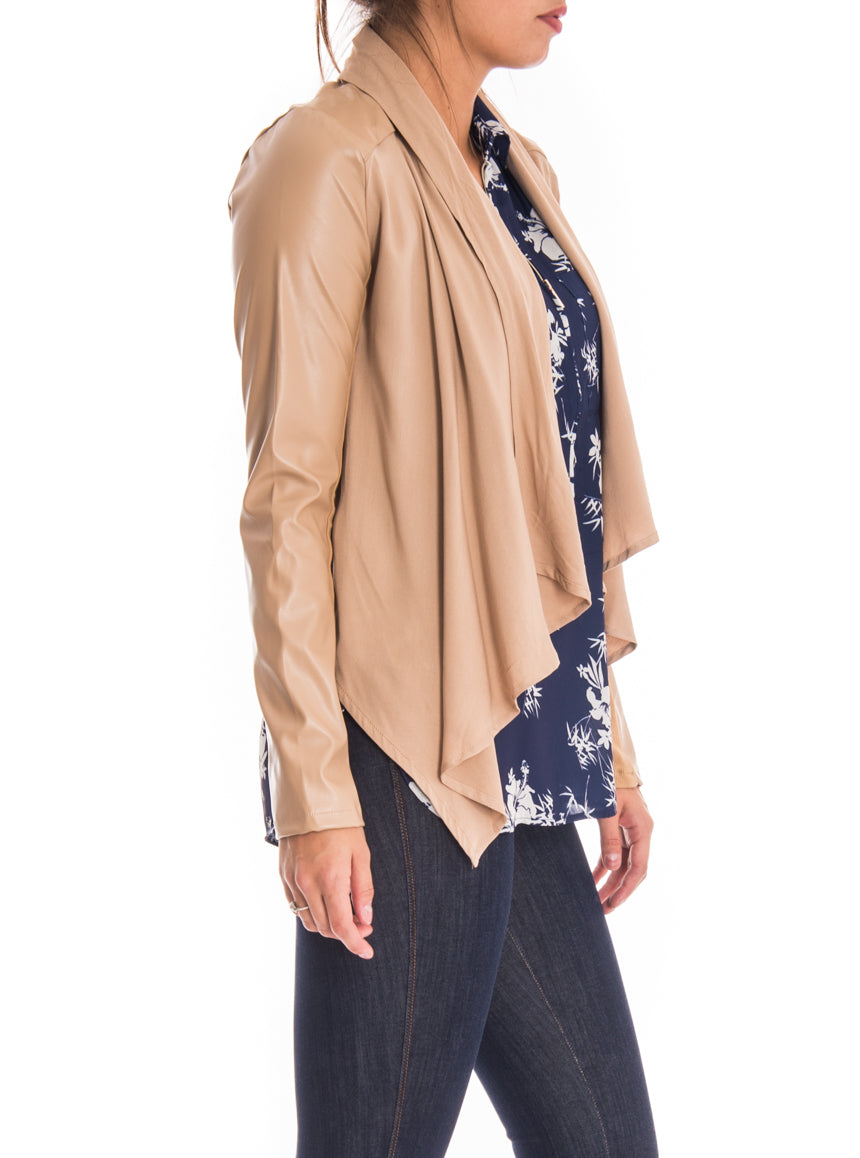 Faux leather blazer – Boutique le Pentagone - Main Image